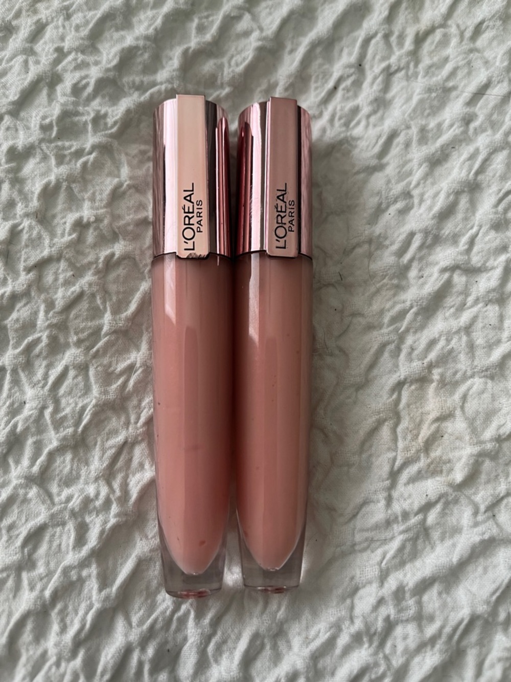NWT L’Oréal Glow Paradise Lip Gloss 20 Celestial Blossom